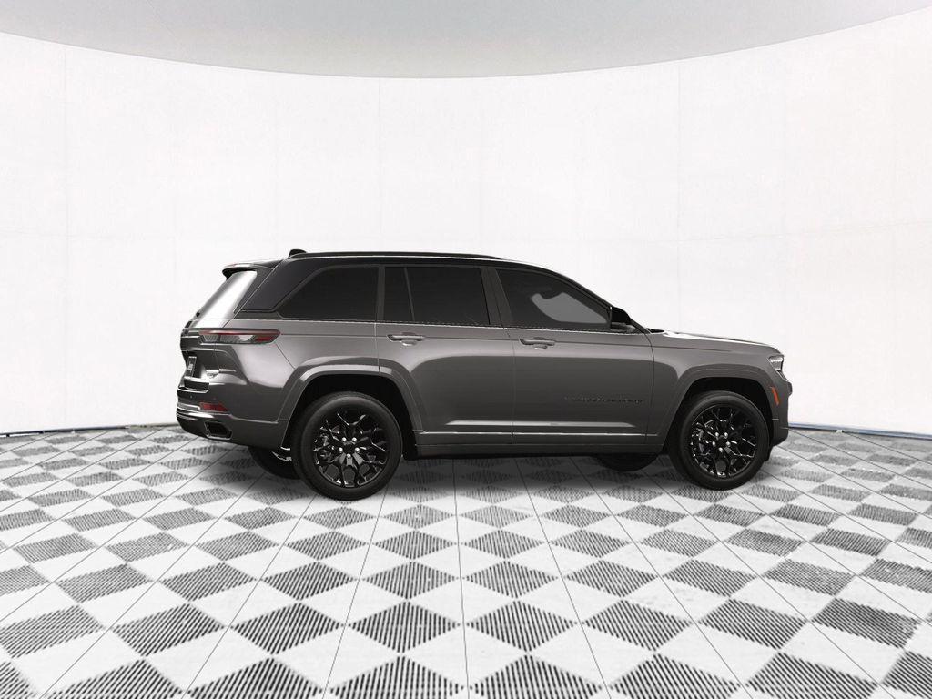 new 2025 Jeep Grand Cherokee car, priced at $55,837