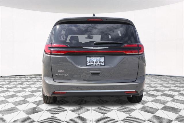 new 2025 Chrysler Pacifica car, priced at $42,027