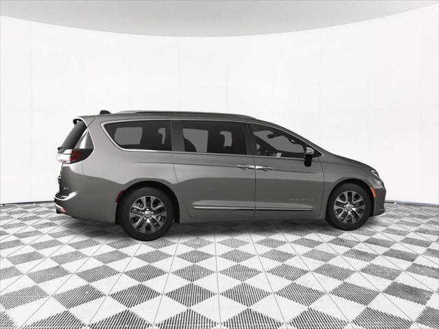 new 2025 Chrysler Pacifica car, priced at $45,975