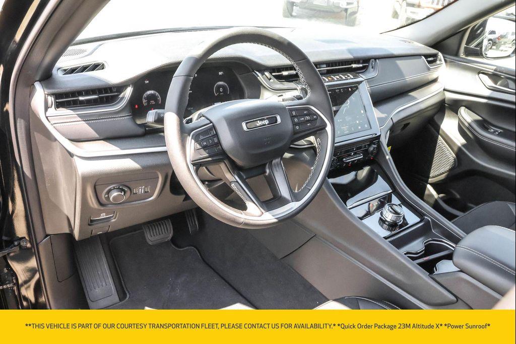 new 2025 Jeep Grand Cherokee car, priced at $38,530