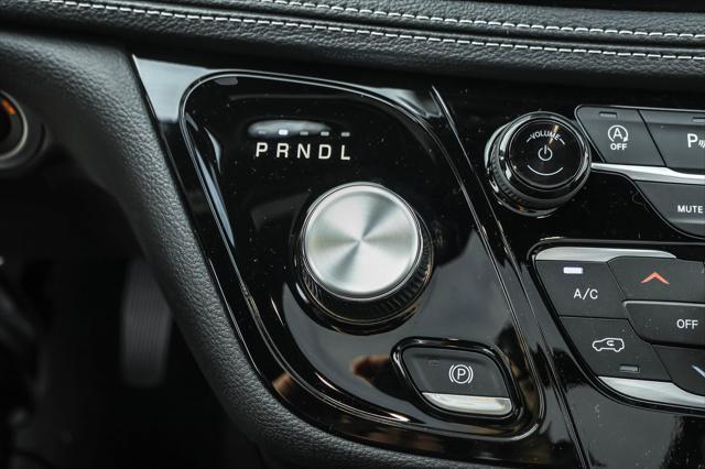 new 2025 Chrysler Pacifica car, priced at $41,977