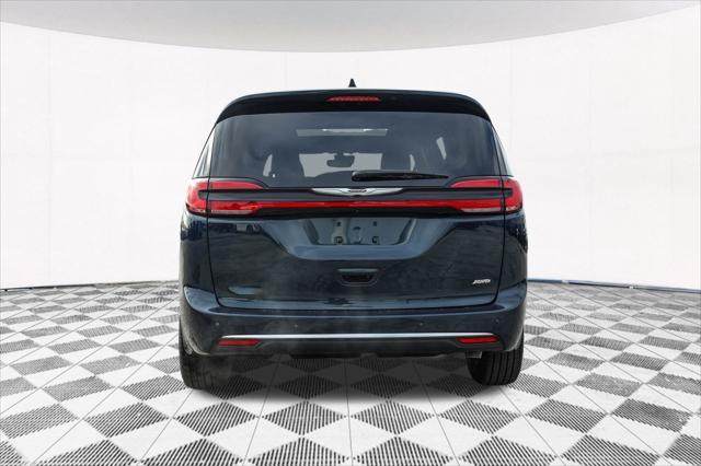 new 2025 Chrysler Pacifica car, priced at $43,353