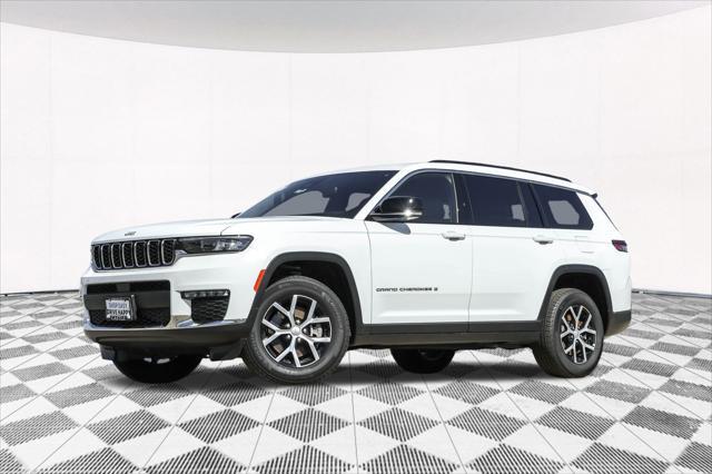 new 2024 Jeep Grand Cherokee L car, priced at $39,477