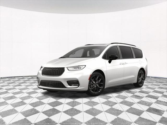 new 2024 Chrysler Pacifica car, priced at $38,041