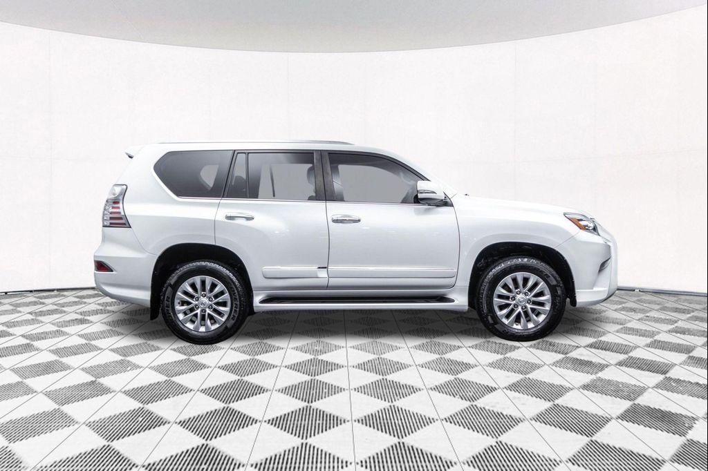 used 2019 Lexus GX 460 car, priced at $28,977