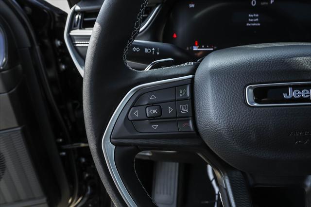 new 2025 Jeep Grand Cherokee car, priced at $42,323