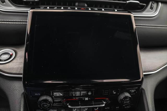new 2025 Jeep Grand Cherokee L car, priced at $45,694