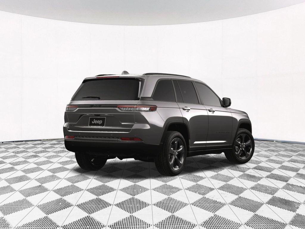 new 2025 Jeep Grand Cherokee car, priced at $40,502