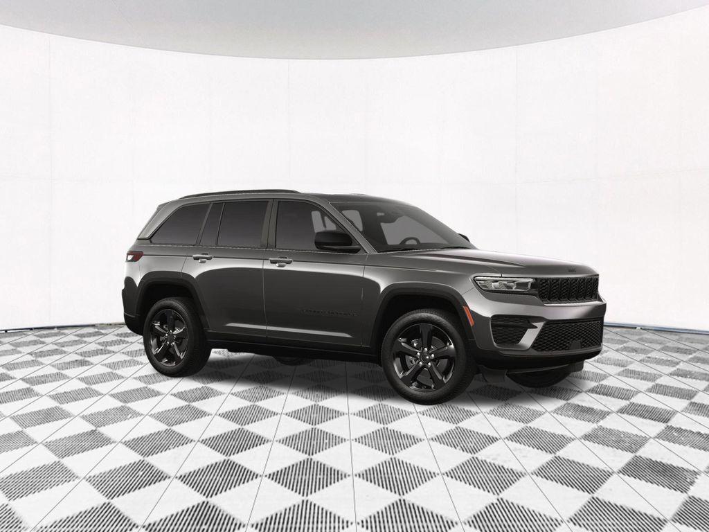 new 2025 Jeep Grand Cherokee car, priced at $40,502