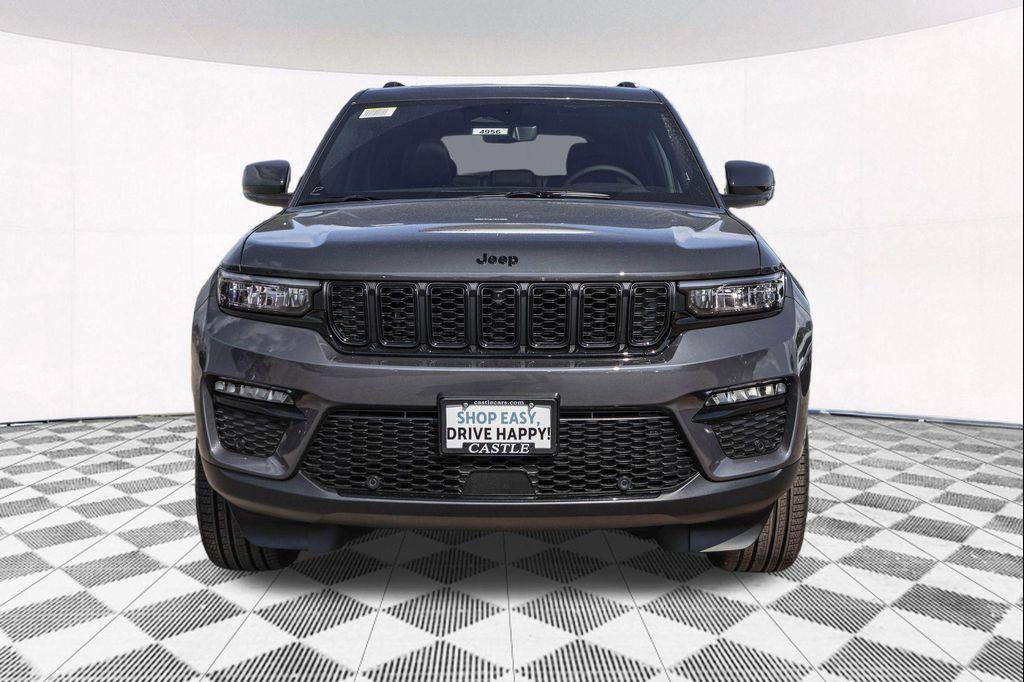 new 2025 Jeep Grand Cherokee car, priced at $47,530