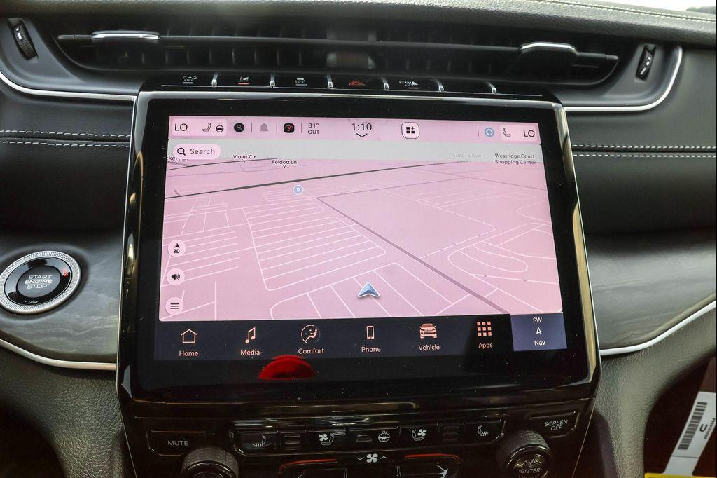 new 2025 Jeep Grand Cherokee car, priced at $47,530