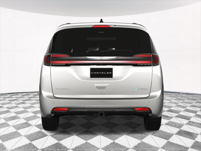 new 2025 Chrysler Pacifica car, priced at $45,480