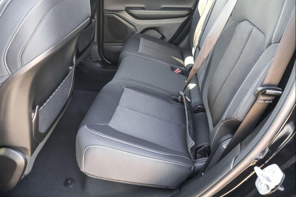 new 2025 Jeep Grand Cherokee car, priced at $36,940