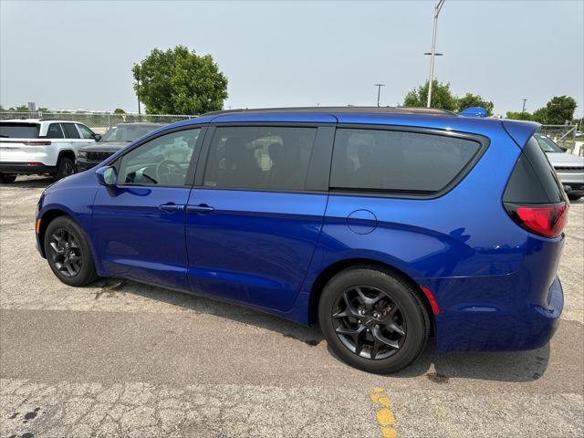 used 2018 Chrysler Pacifica car, priced at $18,877