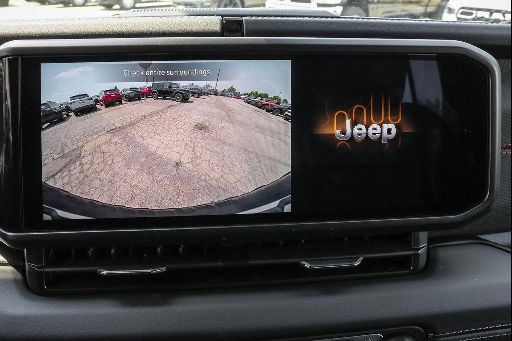new 2025 Jeep Wrangler car, priced at $53,039