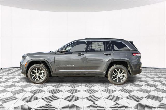 new 2024 Jeep Grand Cherokee car, priced at $43,247