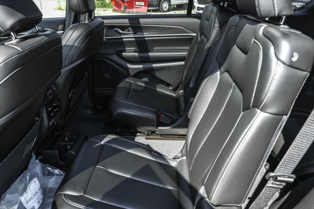 new 2024 Jeep Grand Cherokee L car, priced at $44,199