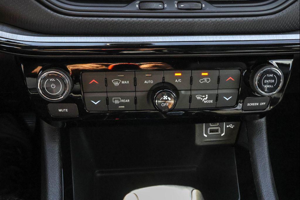 new 2026 Jeep Compass car, priced at $33,642
