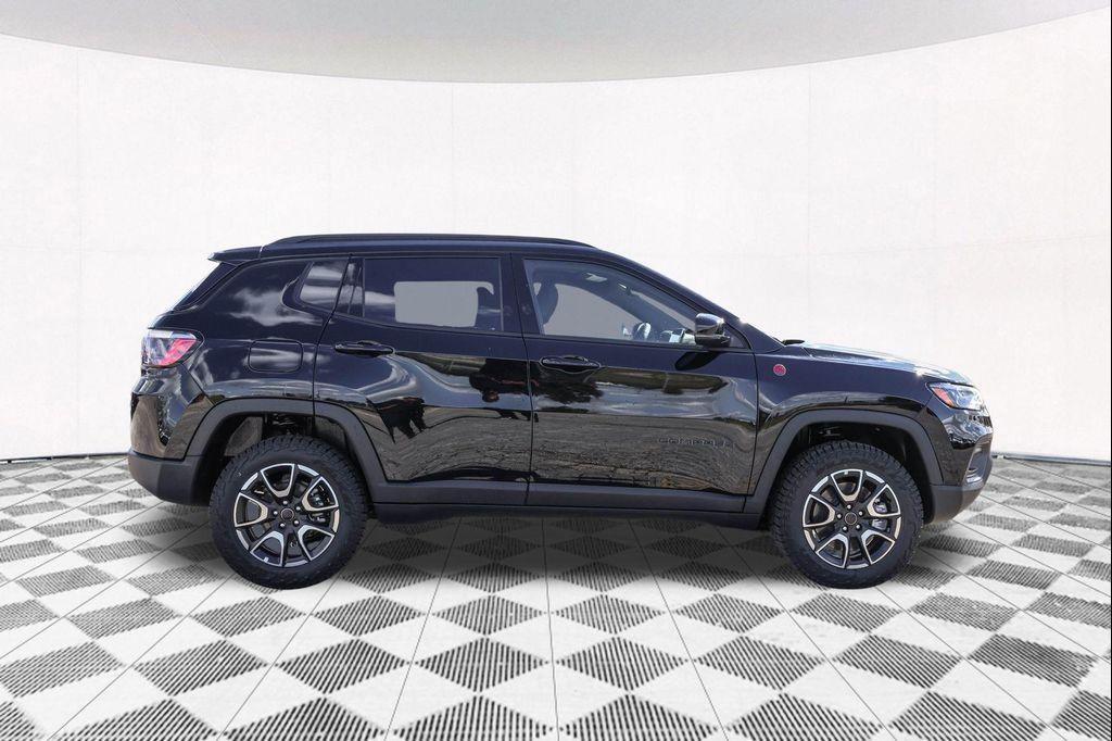 new 2026 Jeep Compass car, priced at $33,642