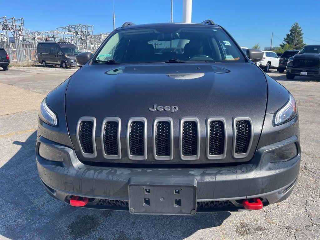 used 2015 Jeep Cherokee car, priced at $13,877