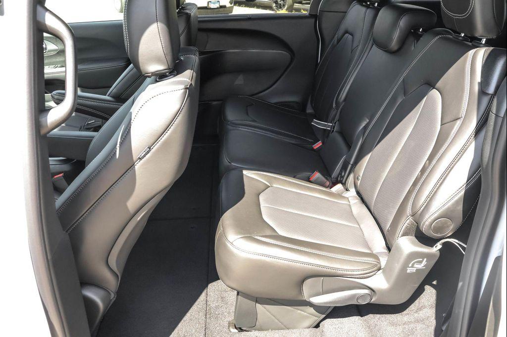 new 2026 Chrysler Pacifica car, priced at $38,914
