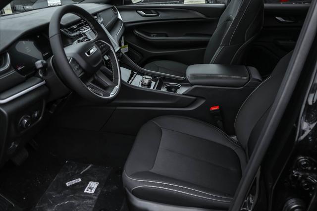 new 2025 Jeep Grand Cherokee L car, priced at $39,754