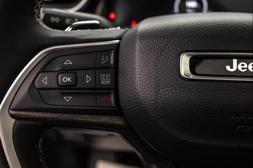 used 2024 Jeep Grand Cherokee car, priced at $37,977