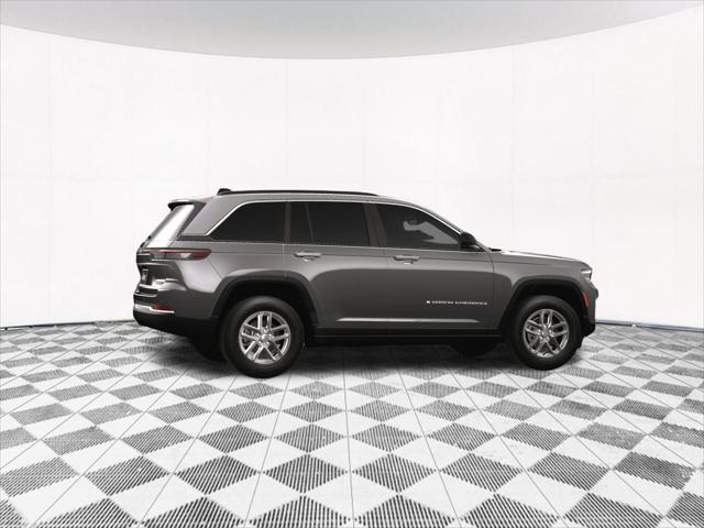 new 2024 Jeep Grand Cherokee car, priced at $38,501