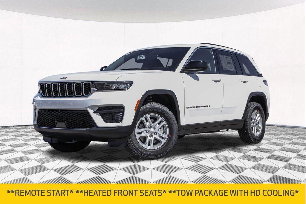 new 2025 Jeep Grand Cherokee car, priced at $35,820