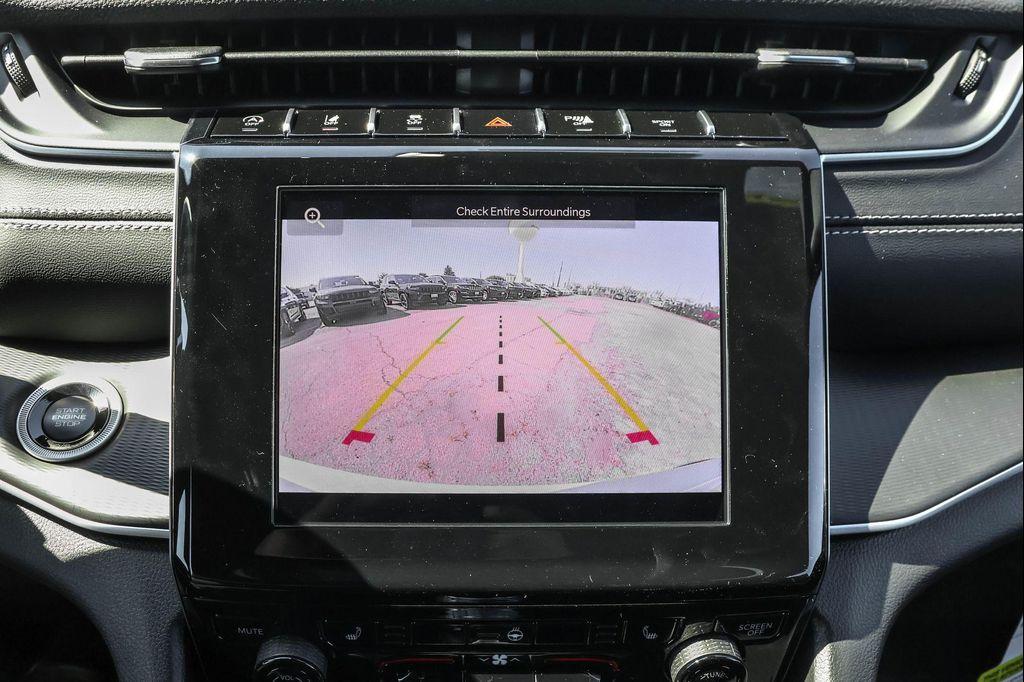 new 2025 Jeep Grand Cherokee car, priced at $35,820