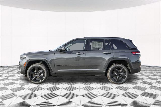 new 2025 Jeep Grand Cherokee car, priced at $46,760