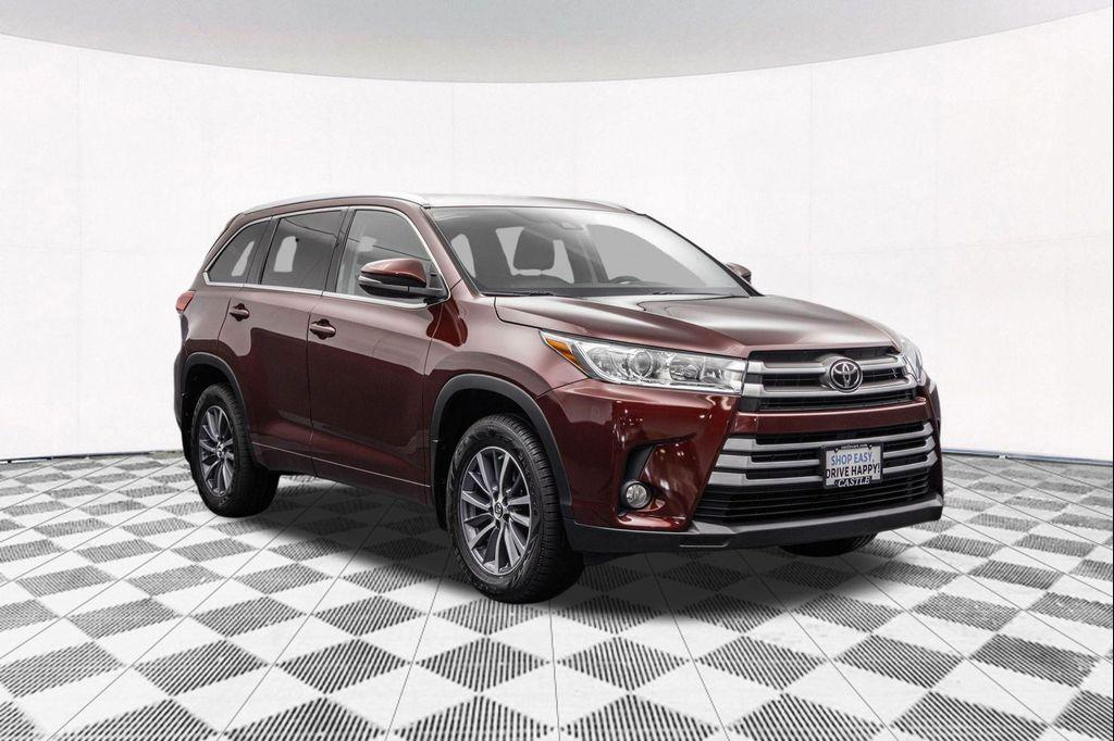 used 2018 Toyota Highlander car, priced at $23,377