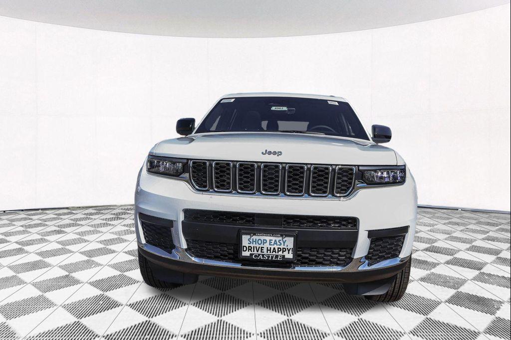 new 2025 Jeep Grand Cherokee L car, priced at $33,737