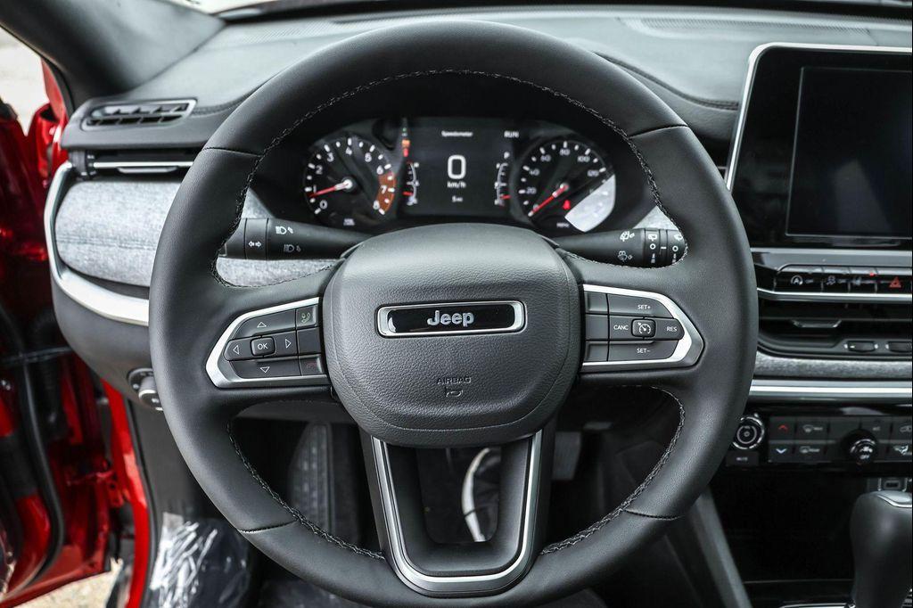 new 2025 Jeep Compass car, priced at $21,360