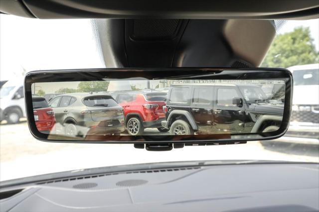 new 2025 Jeep Grand Cherokee car, priced at $62,954