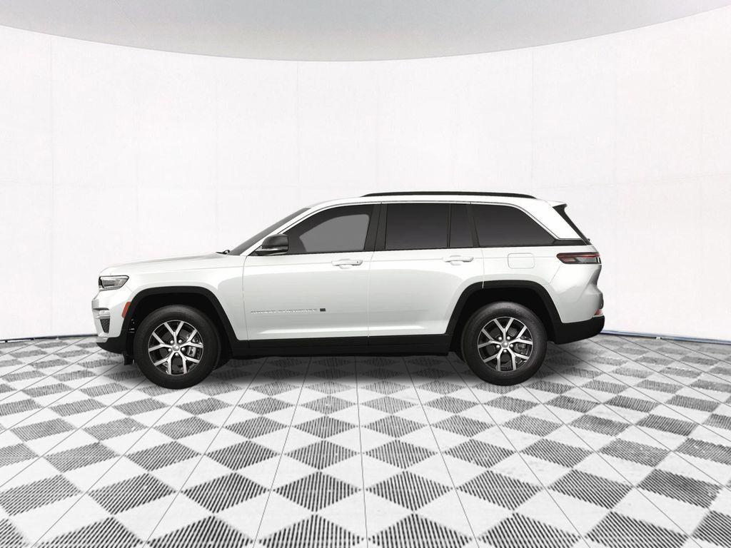 new 2025 Jeep Grand Cherokee car, priced at $41,908