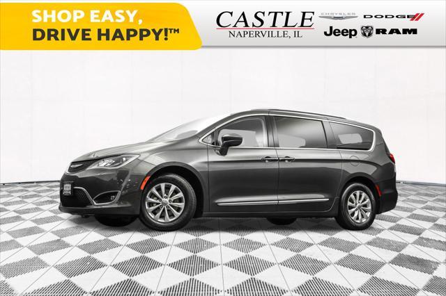 used 2018 Chrysler Pacifica car, priced at $17,177