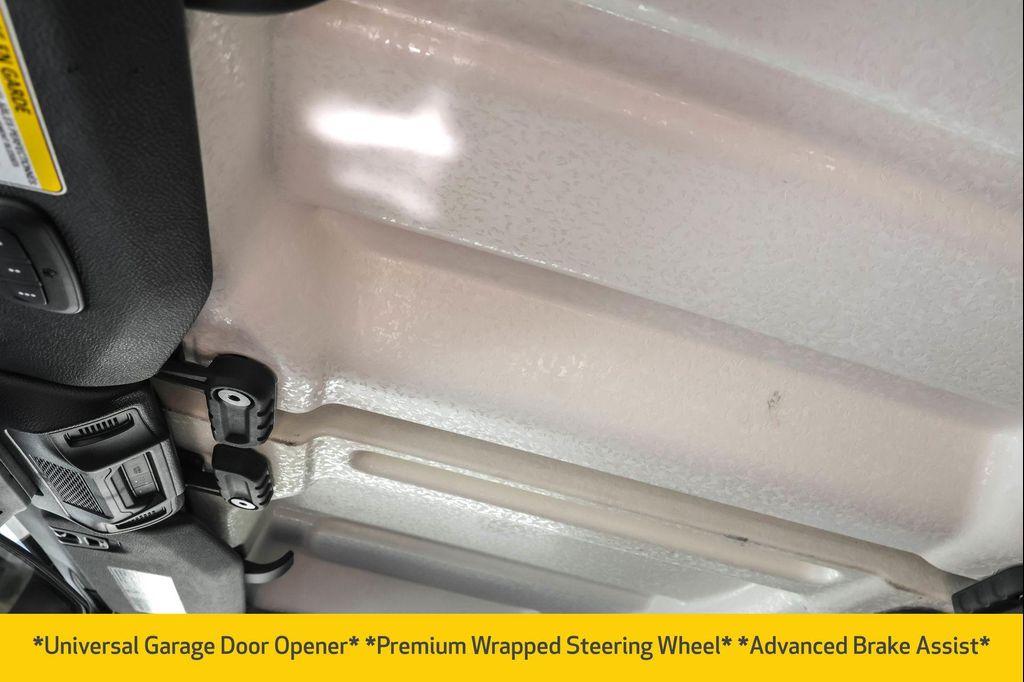 new 2025 Jeep Wrangler car, priced at $37,734