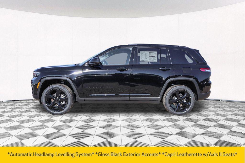 new 2025 Jeep Grand Cherokee car, priced at $48,426