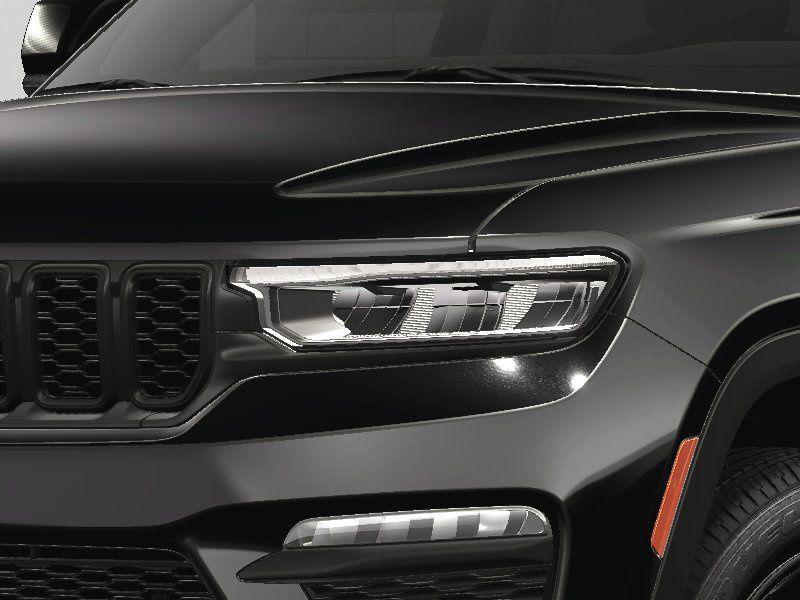 new 2025 Jeep Grand Cherokee car, priced at $48,426