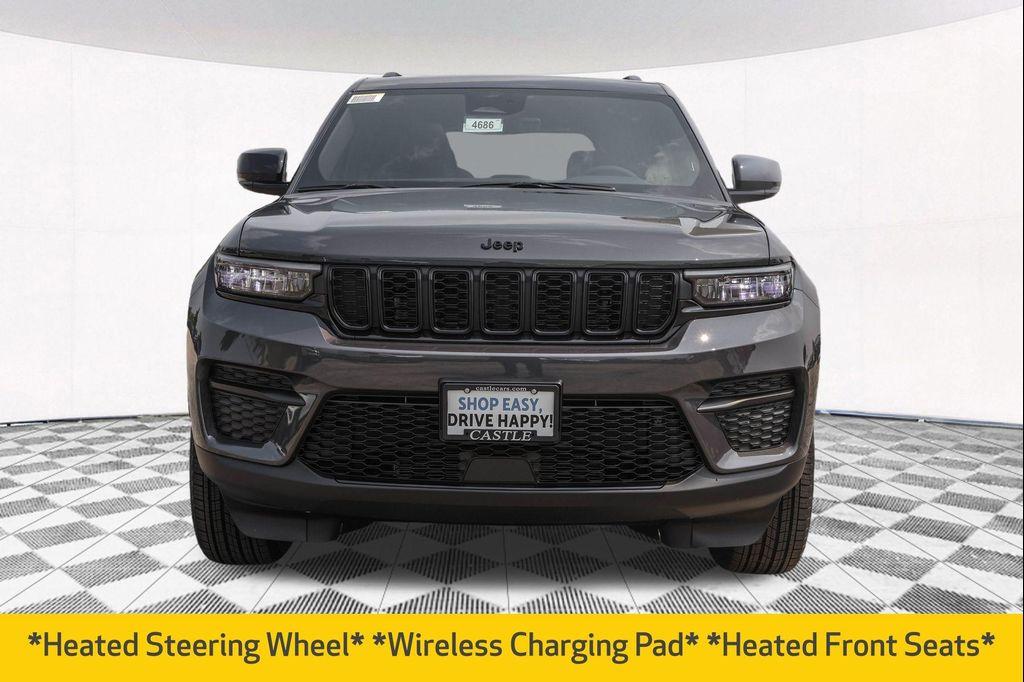 new 2025 Jeep Grand Cherokee car, priced at $39,272