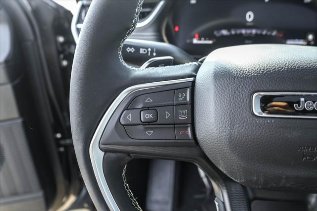 new 2025 Jeep Grand Cherokee car, priced at $41,392