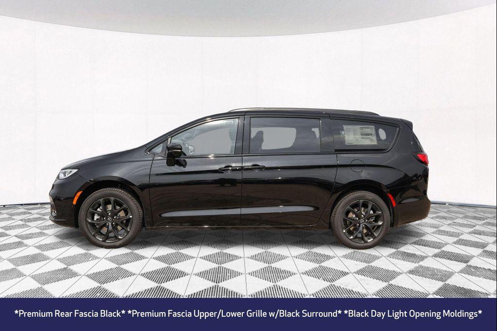 new 2026 Chrysler Pacifica car, priced at $52,671