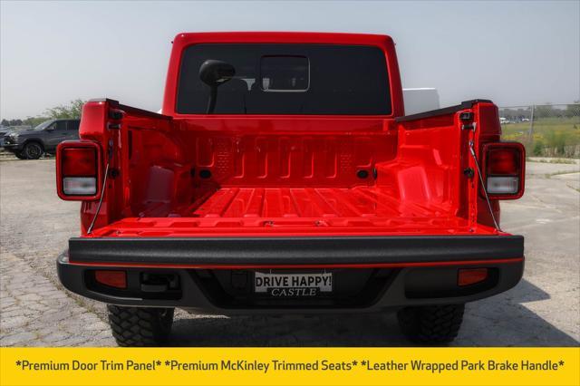new 2025 Jeep Gladiator car, priced at $42,327