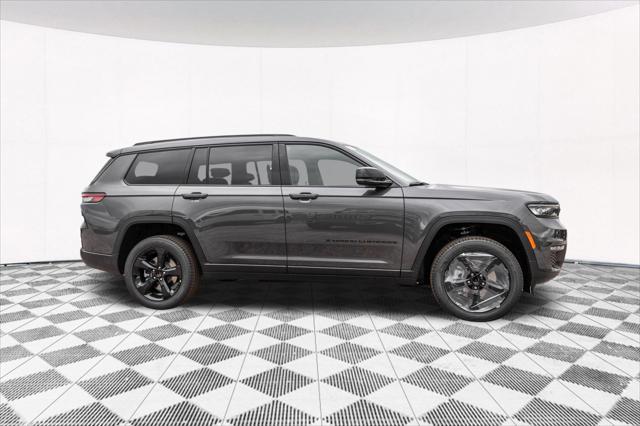 new 2024 Jeep Grand Cherokee L car, priced at $44,077