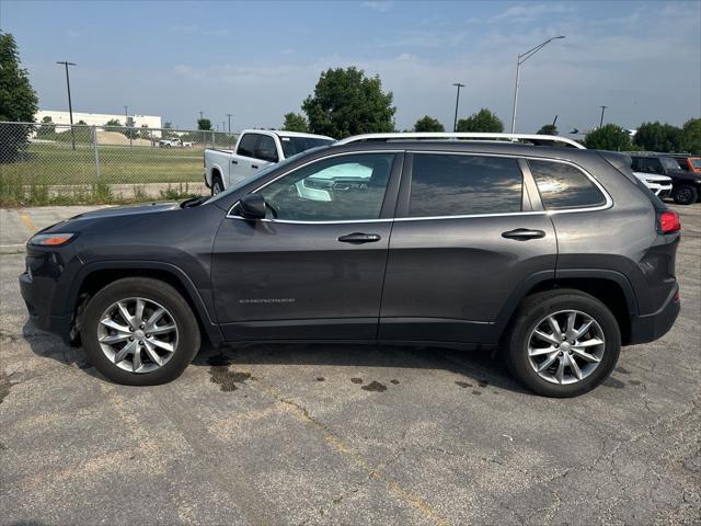 used 2018 Jeep Cherokee car, priced at $17,377