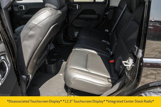 new 2025 Jeep Wrangler car, priced at $52,140