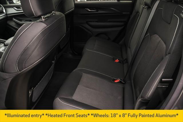 new 2025 Jeep Grand Cherokee car, priced at $38,020