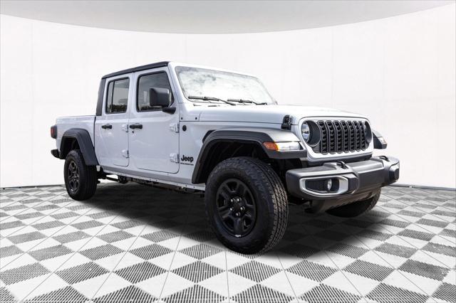 new 2024 Jeep Gladiator car, priced at $39,781