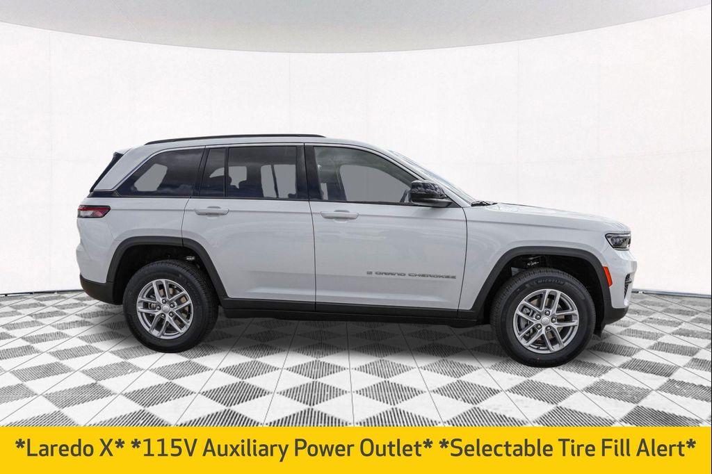 new 2025 Jeep Grand Cherokee car, priced at $37,830